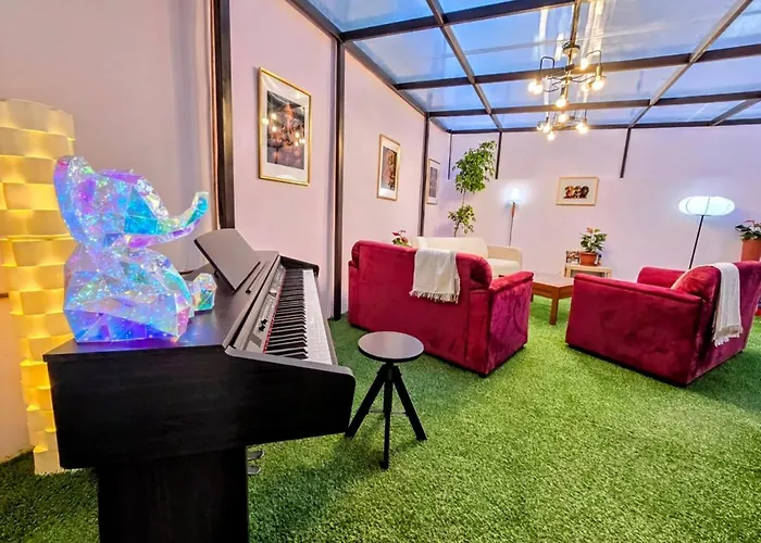 Roja Moderna Hasta 3 Huespedes Centrica, Comoda Y Con Excelente Conectividad Holiday home *