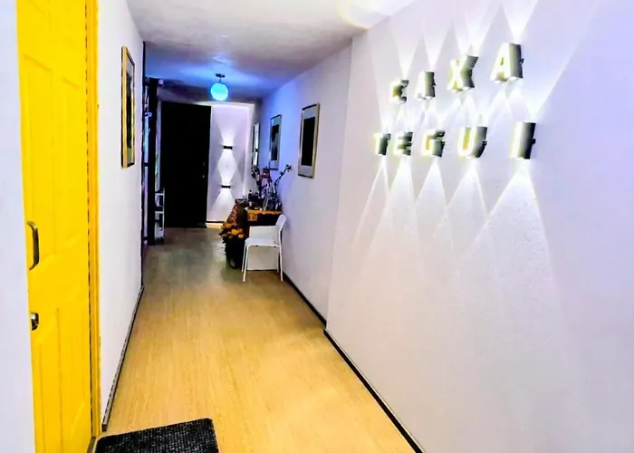Roja Moderna Hasta 3 Huespedes Centrica, Comoda Y Con Excelente Conectividad Holiday home *