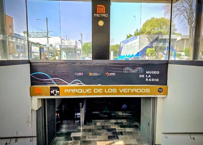 Holiday home Roja Moderna Hasta 3 Huespedes Centrica, Comoda Y Con Excelente Conectividad Mexico City